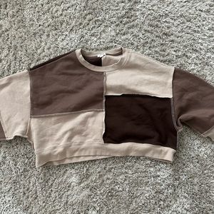 Garage cropped crewneck